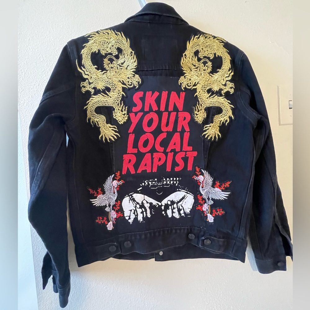 Punk DIY black Levi denim jacket - men’s S